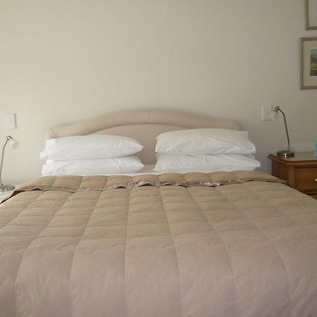 The B & B On The Hill Κουίνσταουν Εξωτερικό φωτογραφία