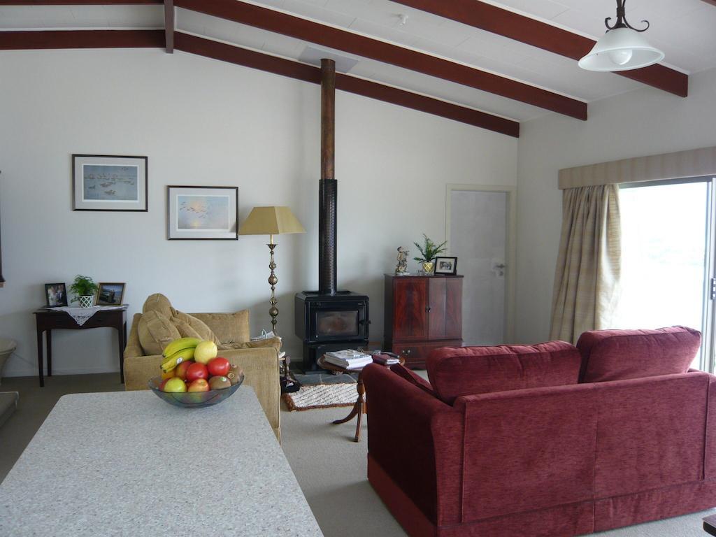 The B & B On The Hill Κουίνσταουν Εξωτερικό φωτογραφία