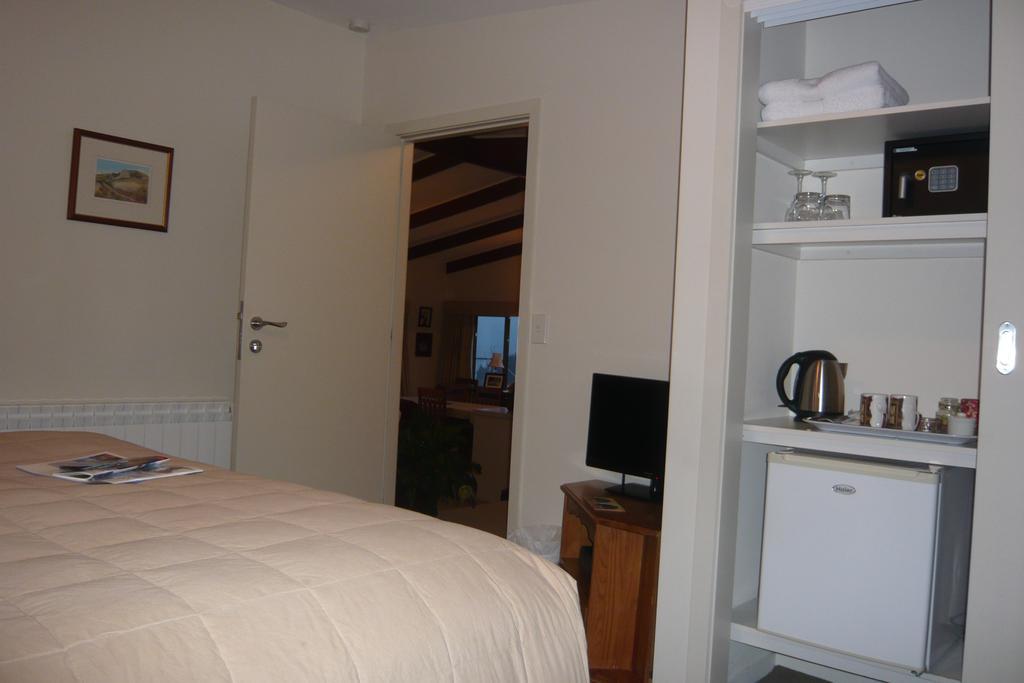 The B & B On The Hill Κουίνσταουν Εξωτερικό φωτογραφία